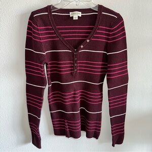 St. John’s Bay Burgundy and Pink Striped V-Neck Ribbed Sweater size S
